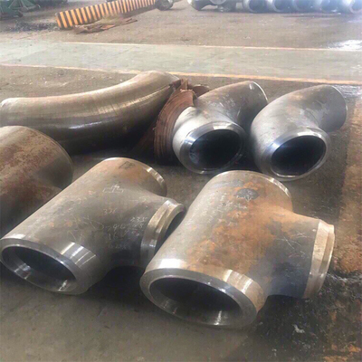 ब्लैक 1/2 इंच बट वेल्ड ट्यूब फिटिंग सीमलेस कार्बन स्टील लेटरल टी