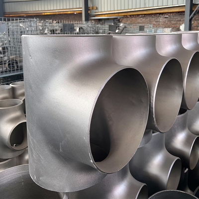 ASME B16 9 टी पाइप फिटिंग को कम करना Sch 140 CT20 कार्बन स्टील समान